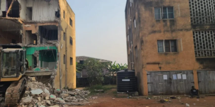 GMMB Employees Resist Demolition of Bungalows at Osu Kuku Hill