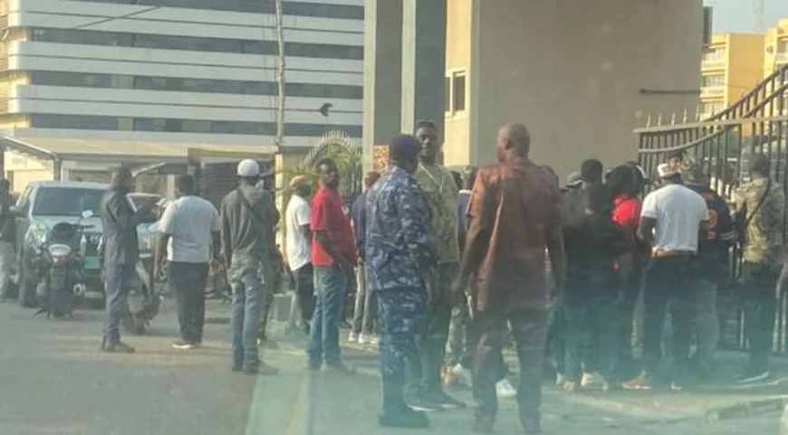 Protesters Block Acting GRA Commissioner-General From Entry Over Appointment Dispute