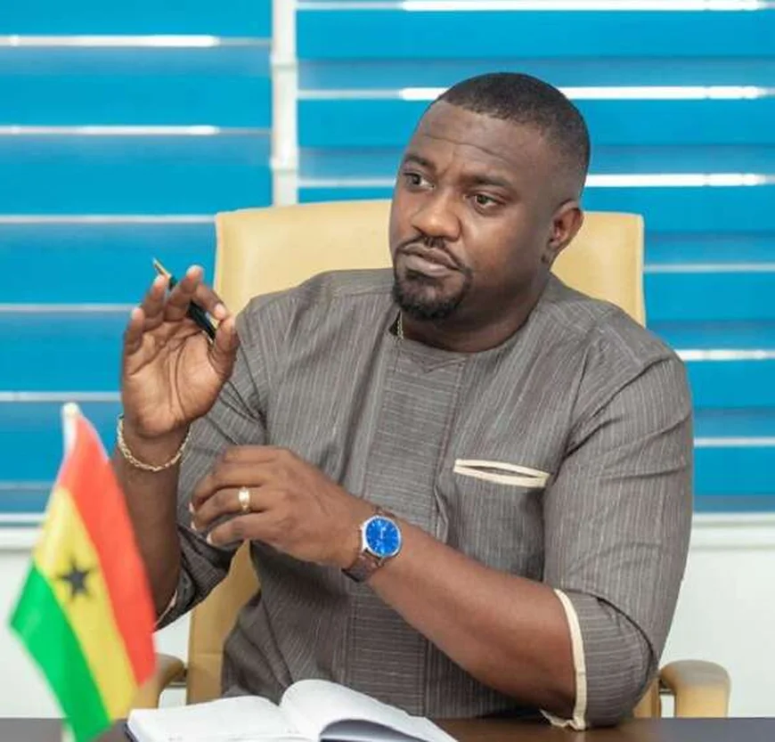 I will not forget about the creative arts sector – Dumelo