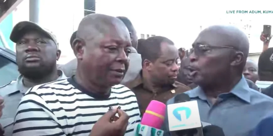 Dr Bawumia Supports Adum Fire Victims with GH¢200K, 1,000 Bags of Cement