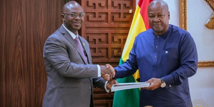 Mahama Vows Prudent Use of Oil Funds for $10bn ‘Big Push’ Infrastructure Drive