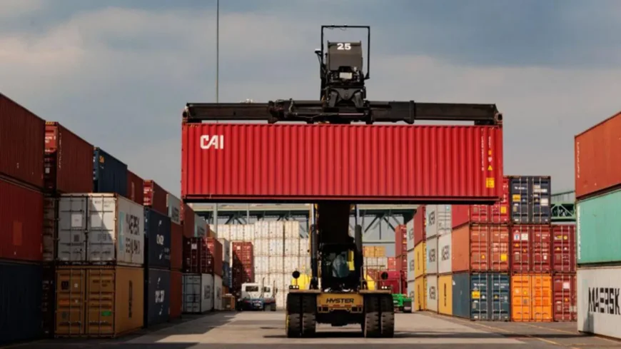 GRA Boss Refutes Claims of Port Disruptions Over Ghana Card Dispute with NIA