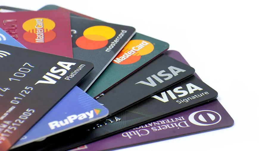 Importers and Exporters Advised to Use Credit Cards Under BoG’s New Forex Rules