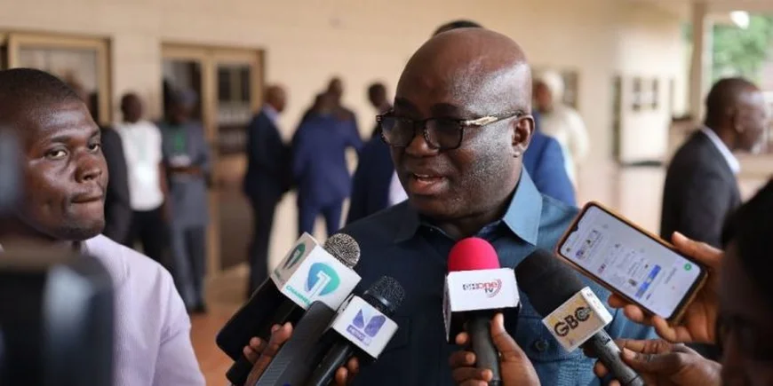 Gov’t to Launch Nkoko Nkitinkiti Poultry Programme in October