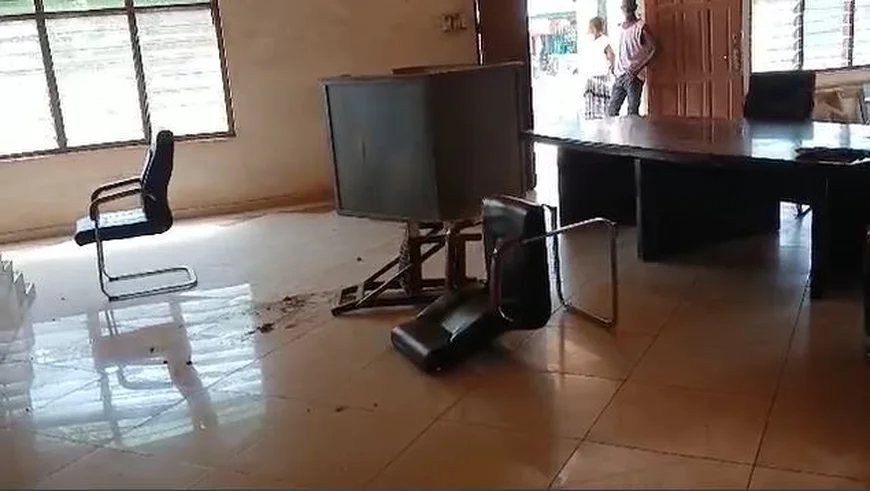 Chief Justice Orders Temporary Closure of Kwame Danso District Court Following Mob Attack