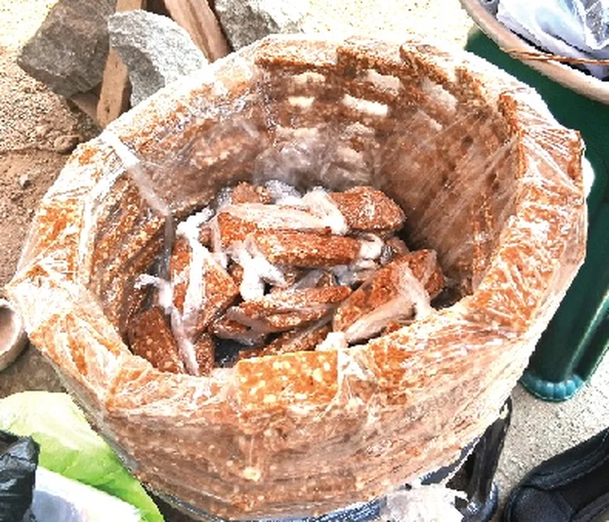 ‘Nkate’ Cake Vendors Lament Low Profit Despite Brisk Sales