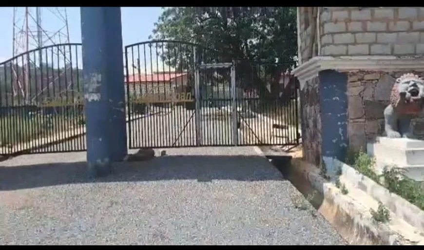 Kwahu Abene Palace Under Siege: Chiefs Accuse Government of Security Takeover in Chieftaincy Dispute