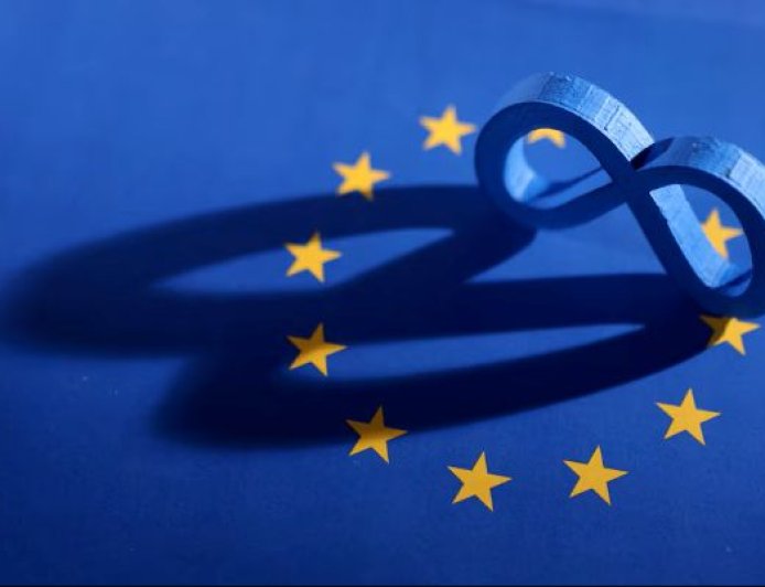 EU Court Hands Meta Blow Over Messenger Gatekeeper Status
