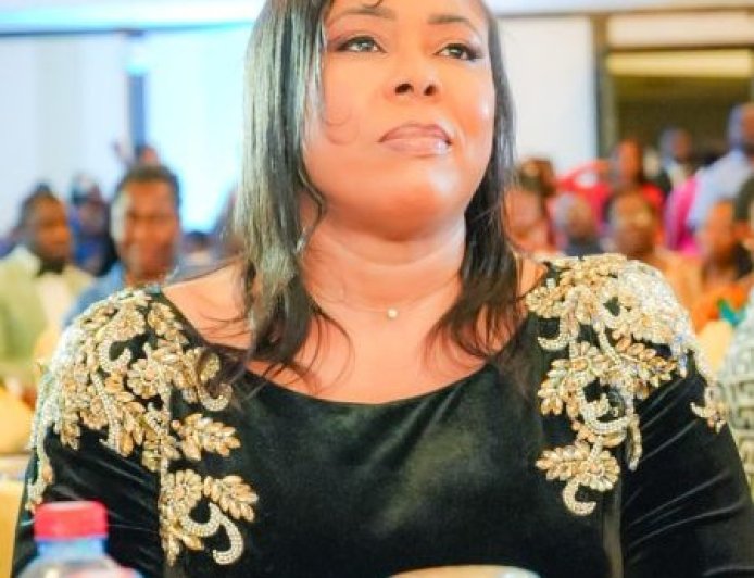 Linda Ocloo Crowned Best Regional Minister at National Honours.