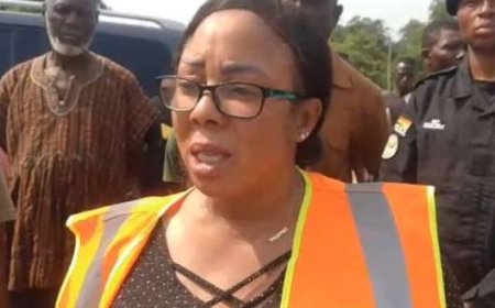 ‘I Just Want One Person Ss A Scapegoat’ — Linda Ocloo Warns MMDCEs Over Illegal Building Permits