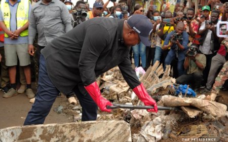 Mahama Joins Alajo Residents For Second Day Of National Clean-Up Exercise