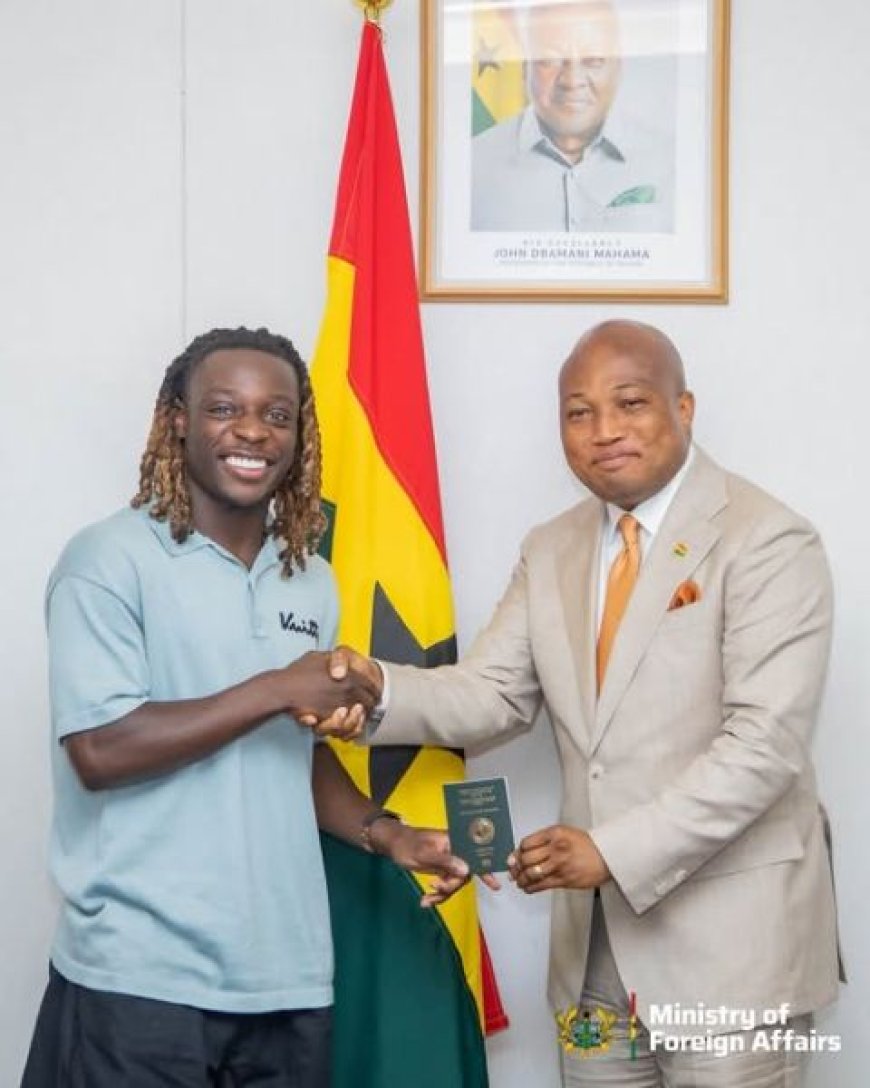 Jeremy Doku Receives Ghana Passport