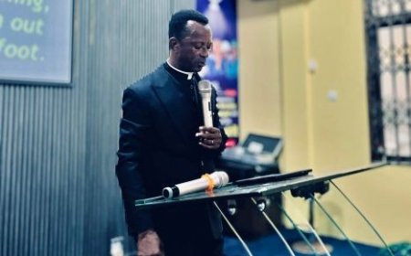 Stand for Truth Without Compromise- Pastor Ayamah Charges Students