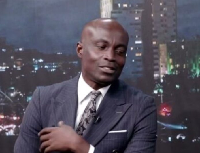 ‘Some Teachers Fight Male Students Over Schoolgirls’ — Teacher Alleges