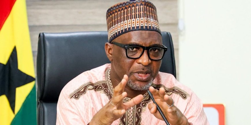 23 GIS Officers Refund GH¢124,552 In Salary Overpayments – Muntaka