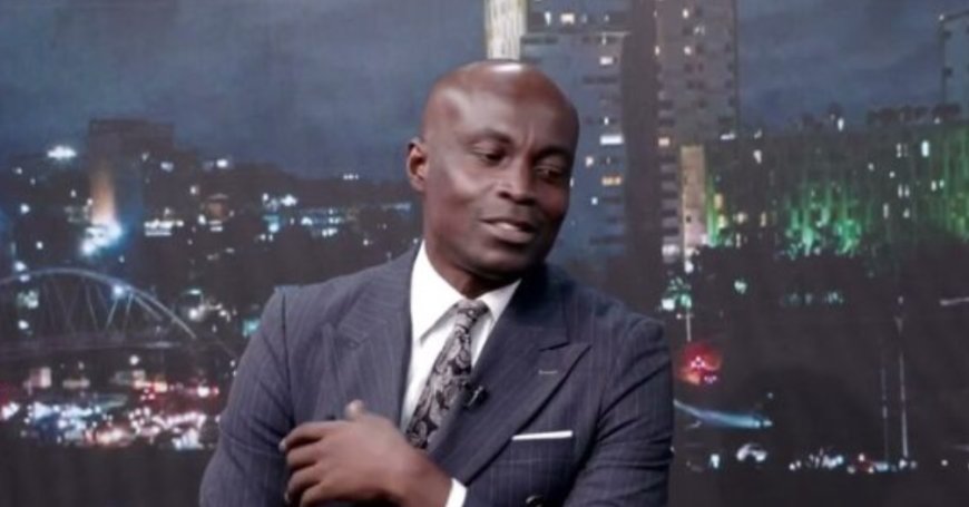 ‘Some Teachers Fight Male Students Over Schoolgirls’ — Teacher Alleges